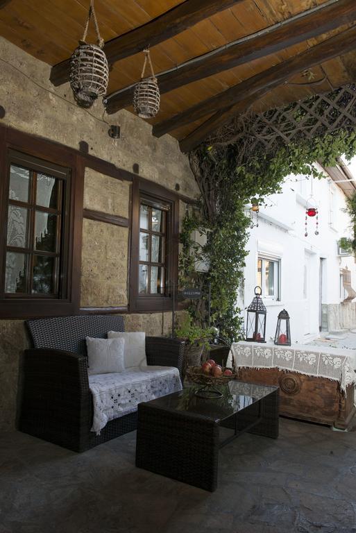 Varosi Guesthouse Edessa Esterno foto