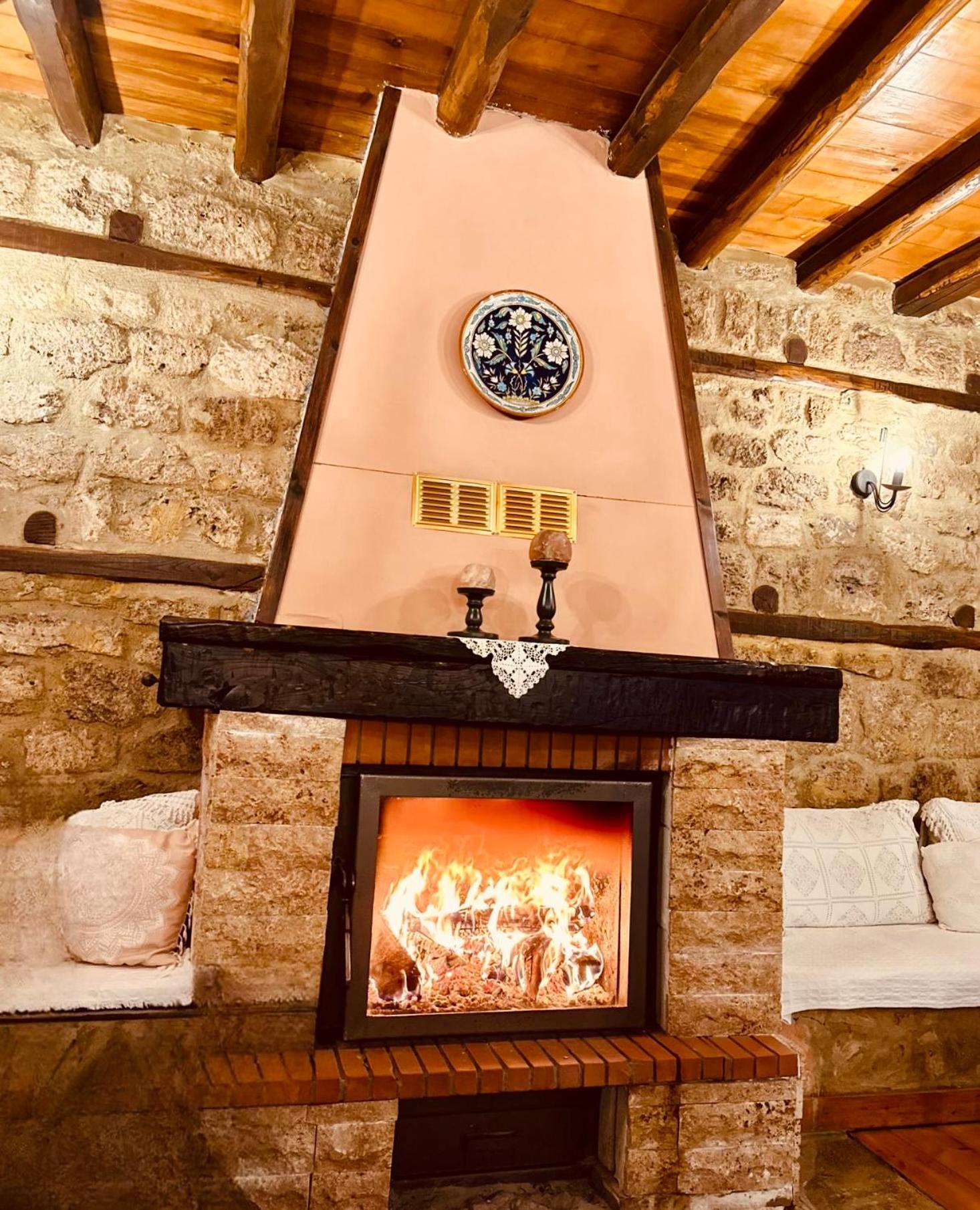 Varosi Guesthouse Edessa Esterno foto