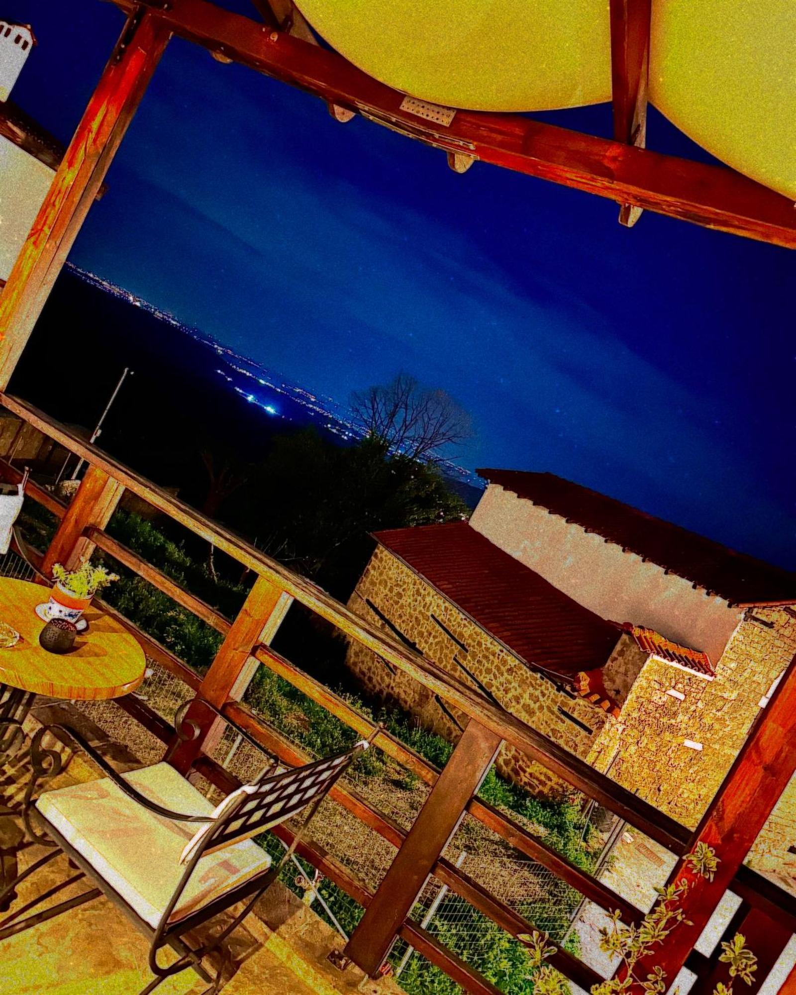 Varosi Guesthouse Edessa Esterno foto