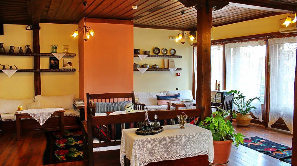 Varosi Guesthouse Edessa Esterno foto