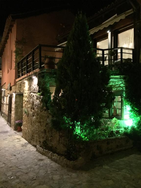 Varosi Guesthouse Edessa Esterno foto