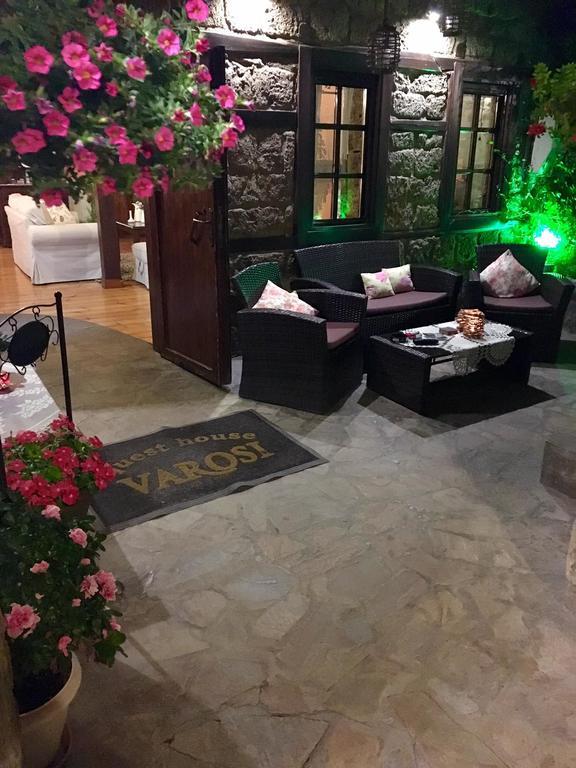 Varosi Guesthouse Edessa Esterno foto